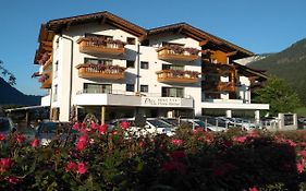 Hotel Flora Alpina Campitello